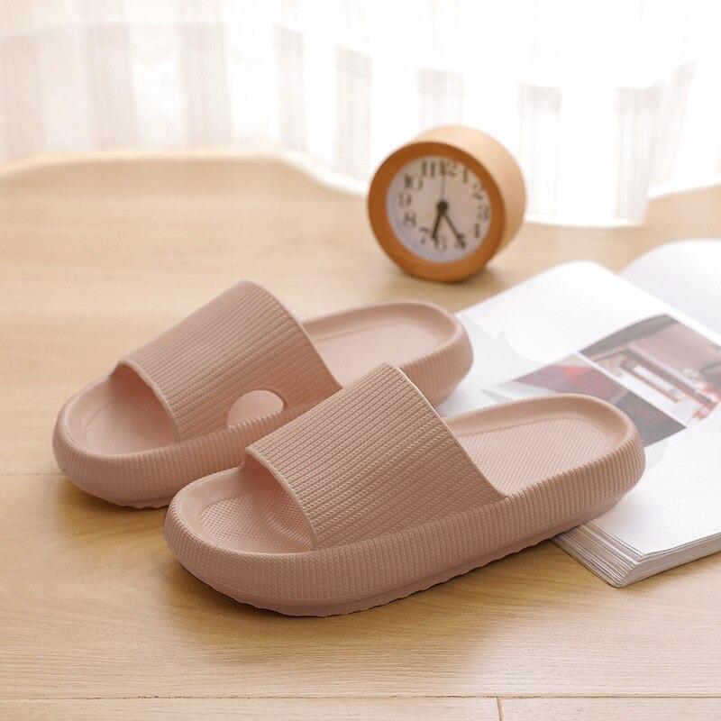 Anti-Slip Cozy Pillow Slides Sandals Extra Soft Cloud Slippers